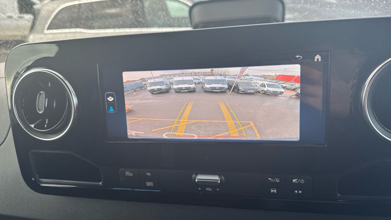 Mercedes-Benz Sprinter 315Cdi L2 Diesel Rwd 3.5t H2 Pro Van